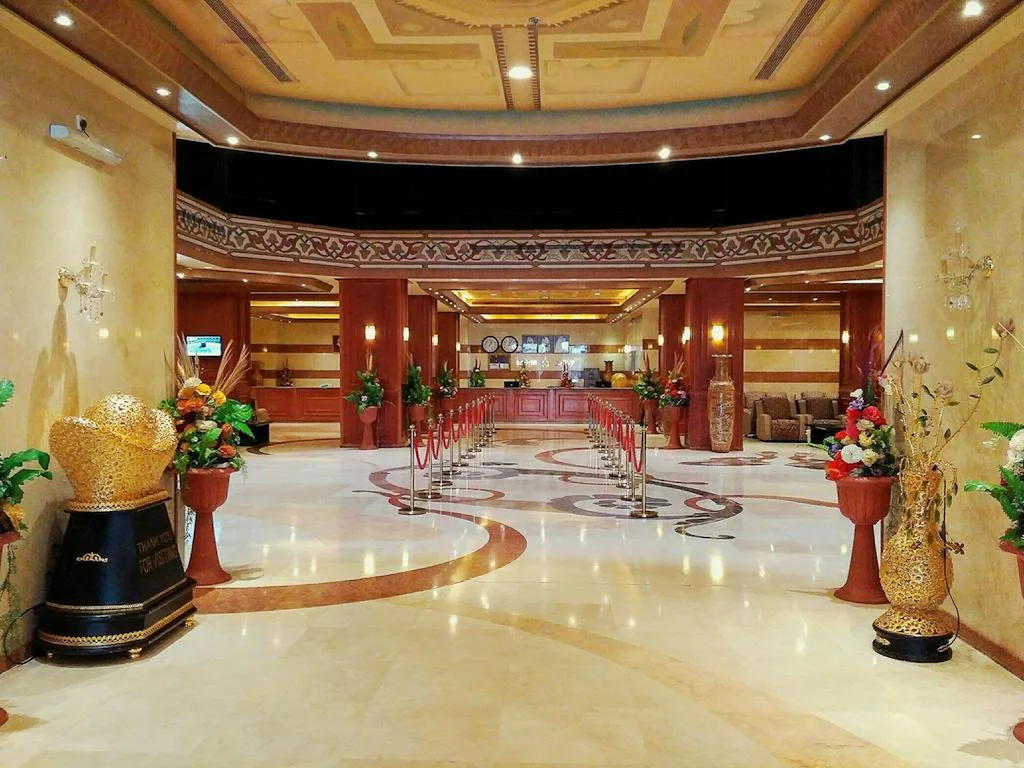 LAND PREMIUM 4