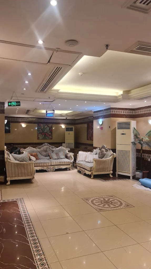Al Majd Al Zahabi 5