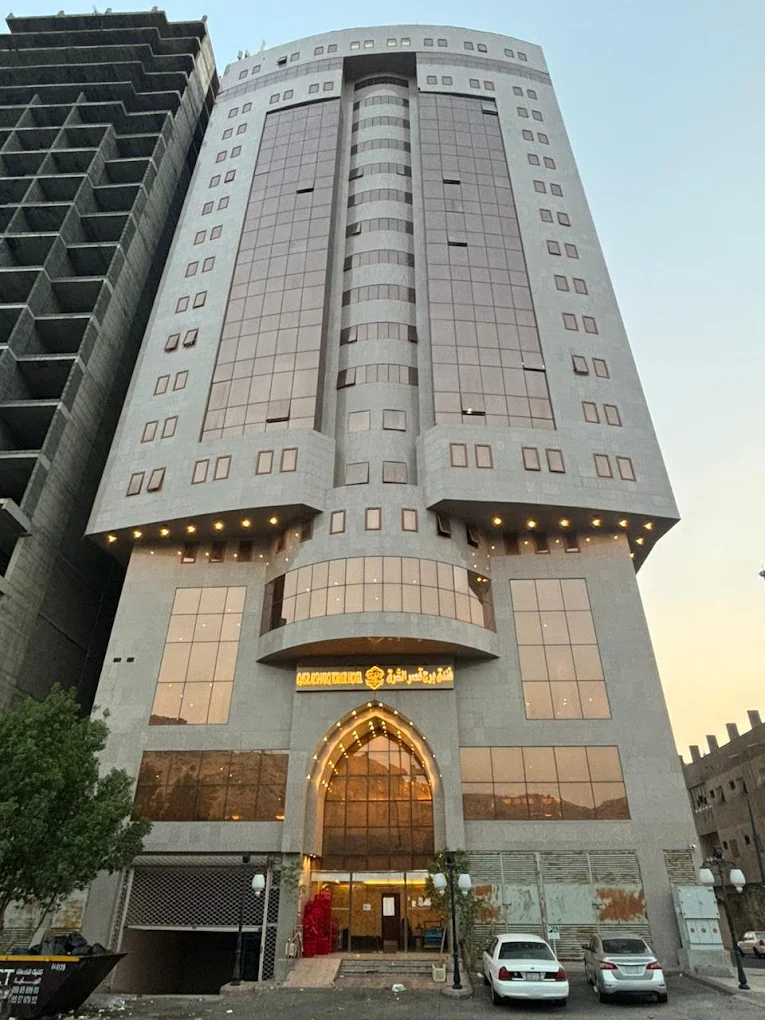 QASAR AL SHARQ