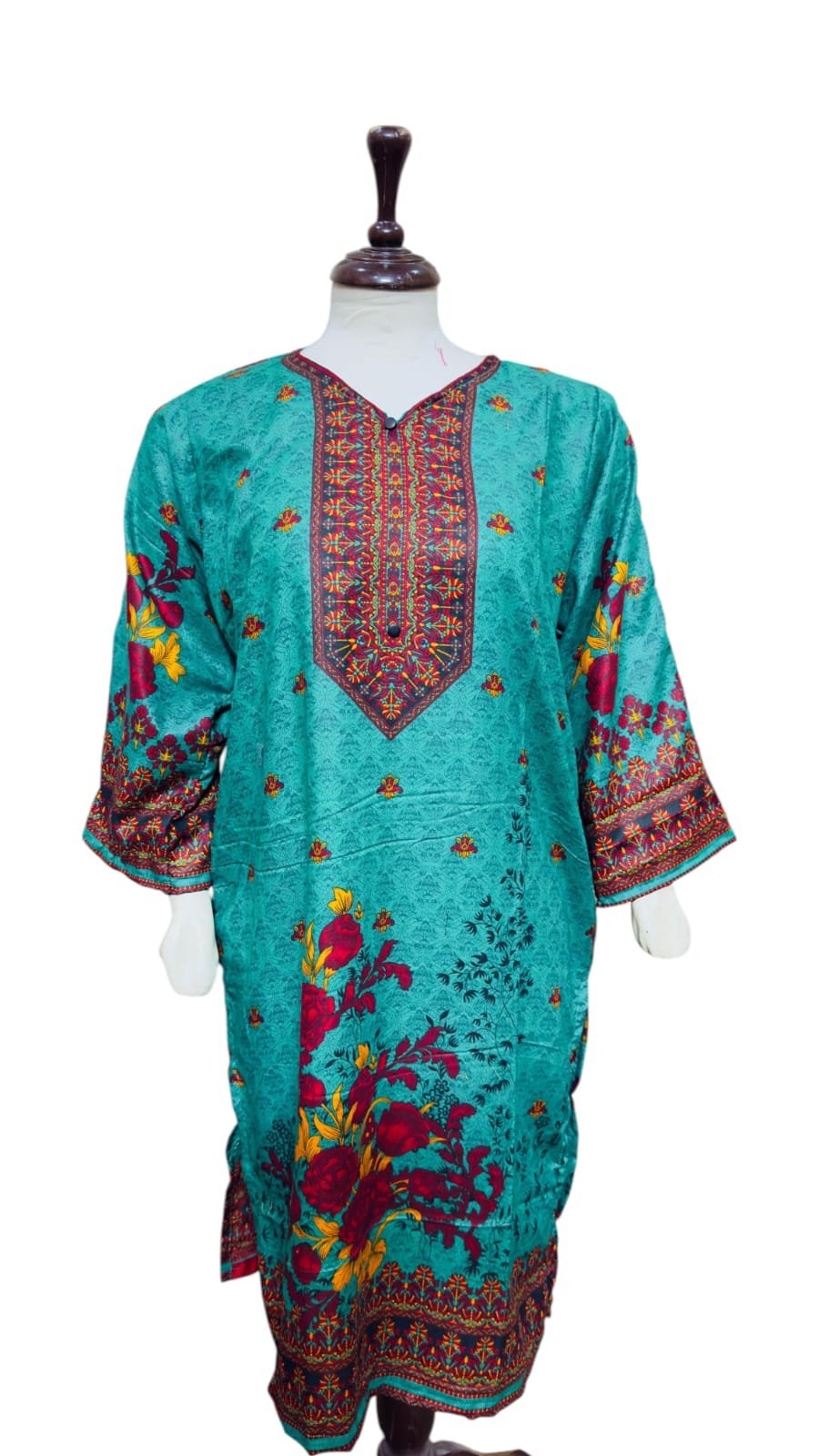 Beautiful Green Printed Kurti for Women - Image 2